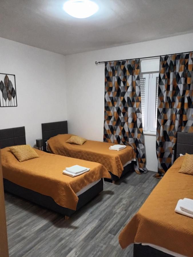 House - Apartman Sarah Kastela Ngoại thất bức ảnh